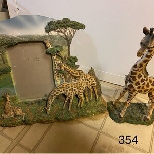 Safari Giraffe Photo Frame with Figurine